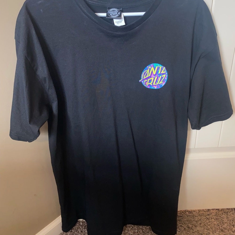 BRAND NEW SANTA CRUZ T SHIRT.